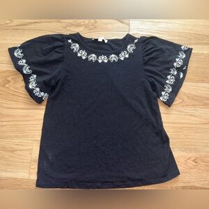 LOFT Black & White Flutter Sleeve Top Floral Trim Medium M